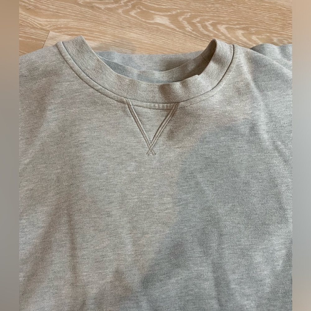 LuLuLemon Size 6 Sweatshirt